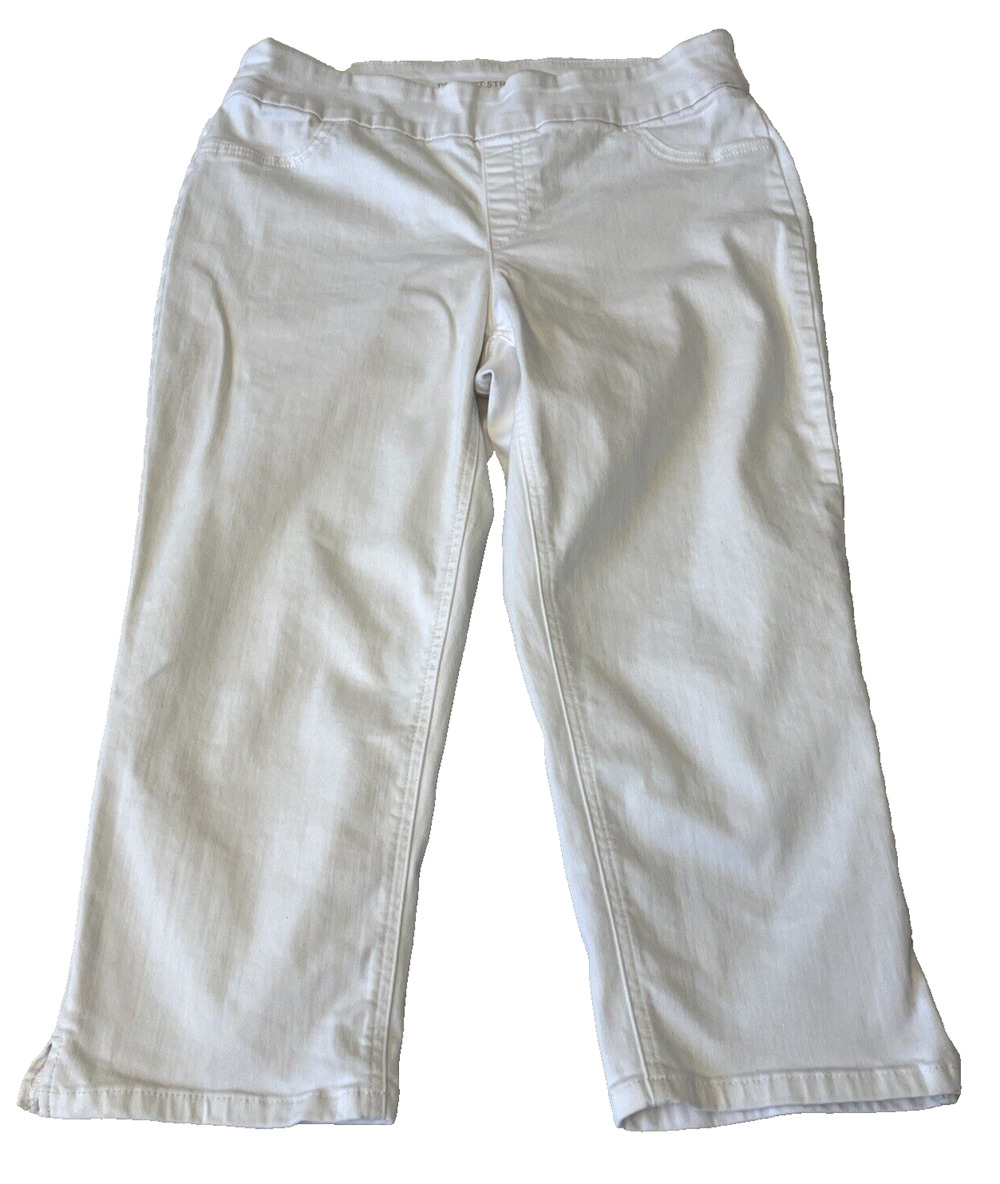 Chico's Women's Perfect Stretch Pull On Capri Pants Size 1.5 (10) White Cropped